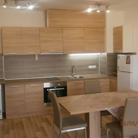 In Brisas Aparthotel 4*